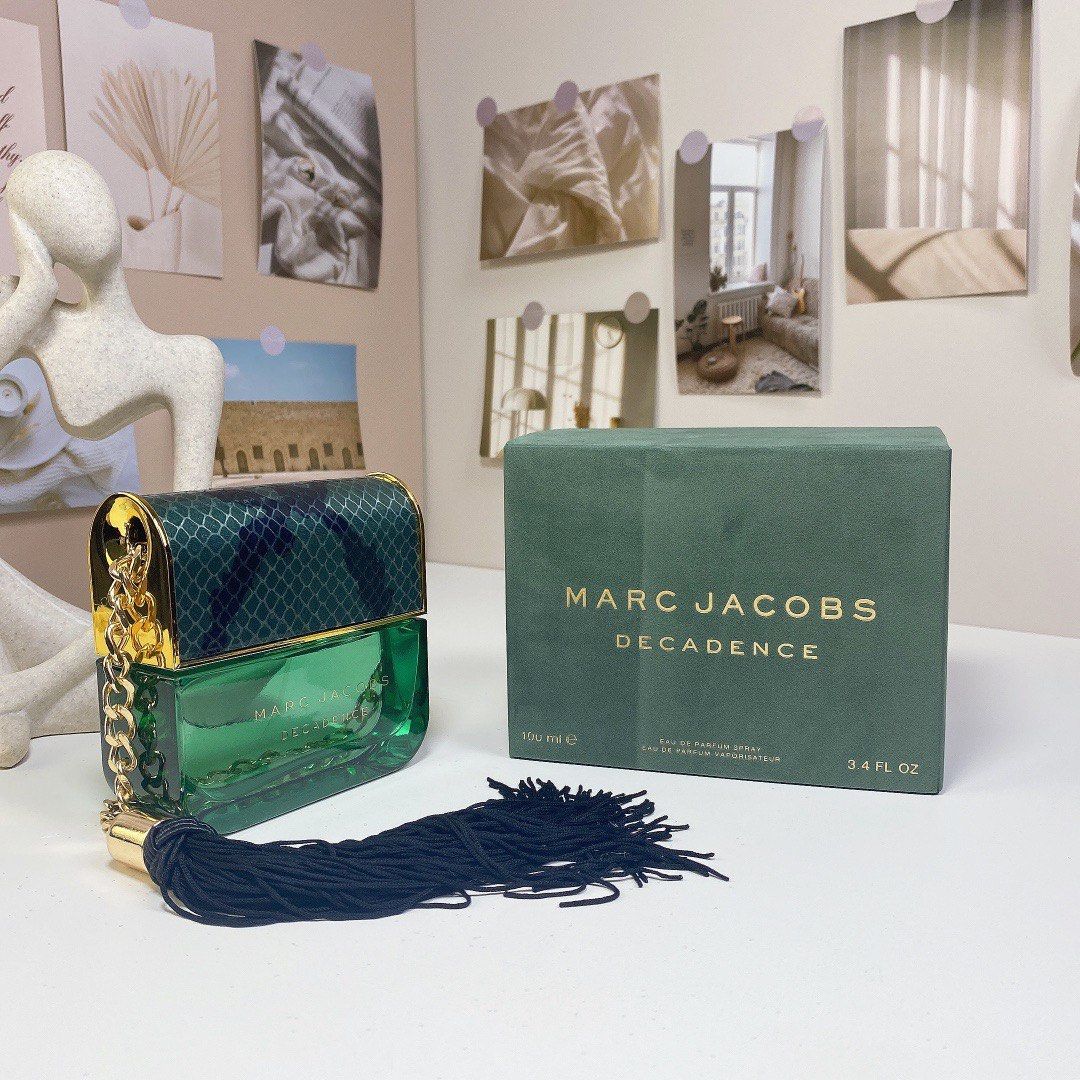 Marc Jacobs Decadence