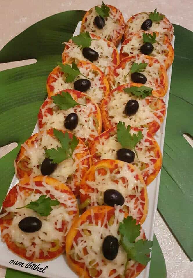 بيتزا مني خضار 