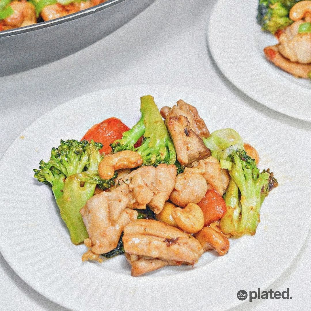 Honey Chicken With Cashew
