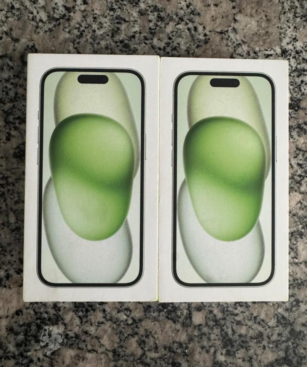 iPhone 15 128GB
