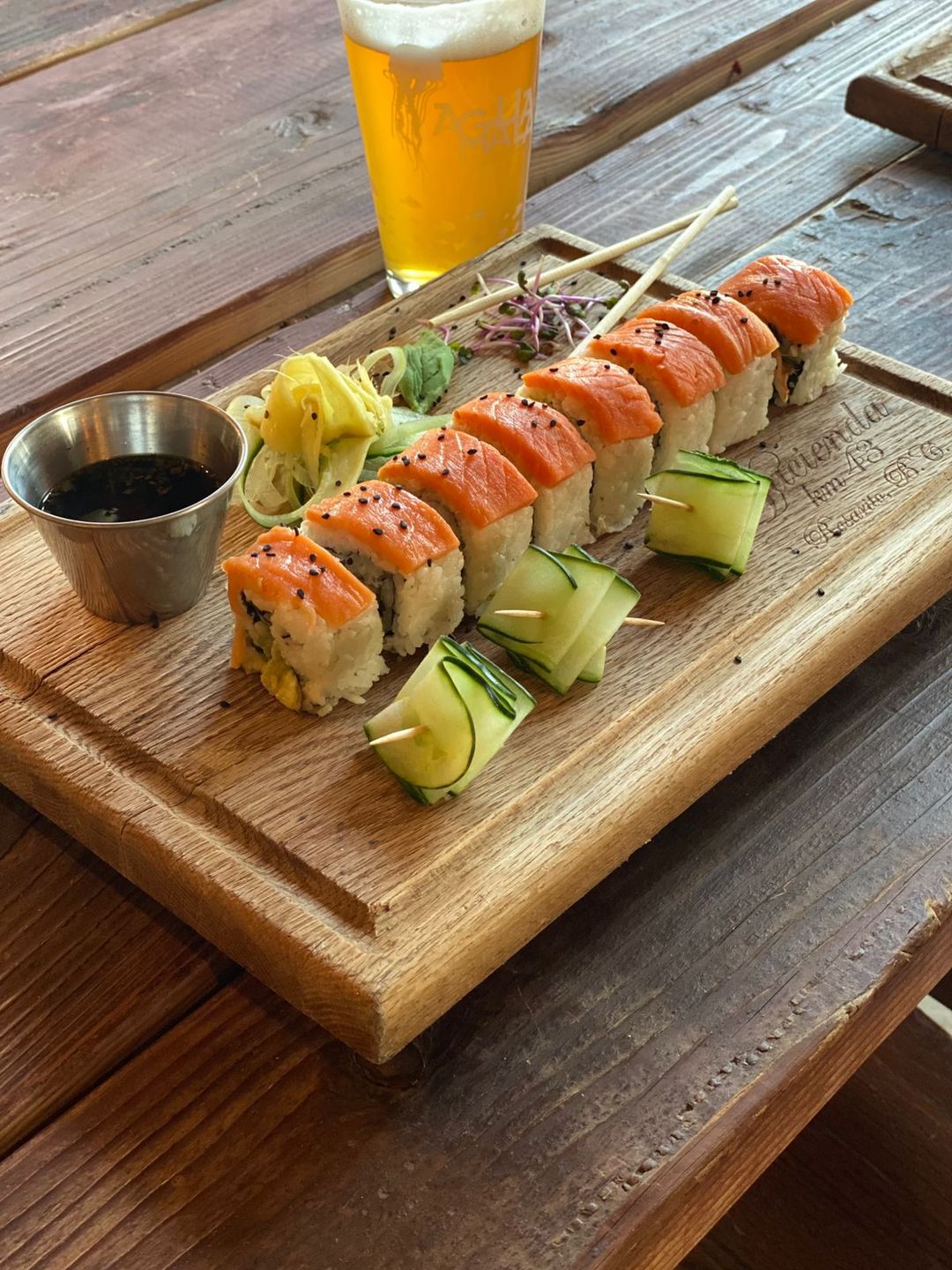 Roll de Salmón (Salmon Roll)