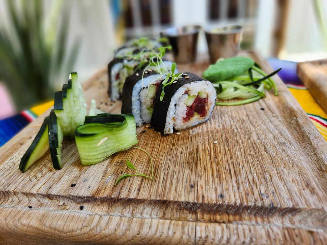 Roll de Ahi Atún (Ahi Tuna Roll)