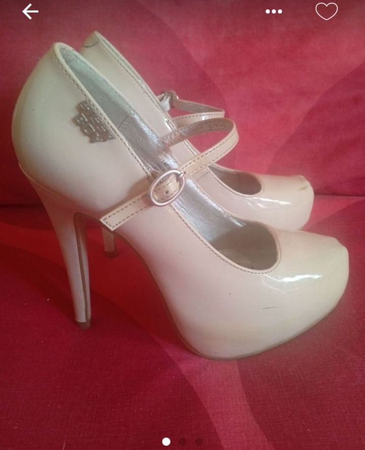 Sissy Boy Heels 