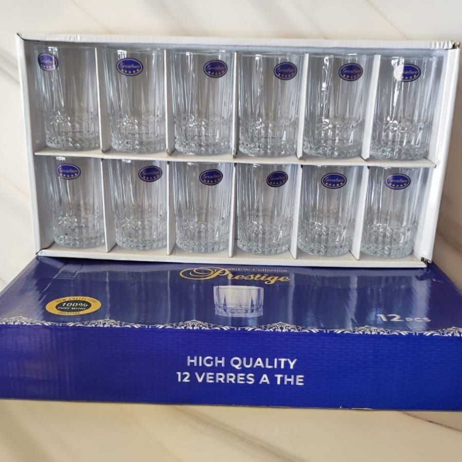 Ensemble de 12 Verres Élégants TABLEAU SIMPLE - طابلو سيمبل: طقم د 12 كيسان زوينين