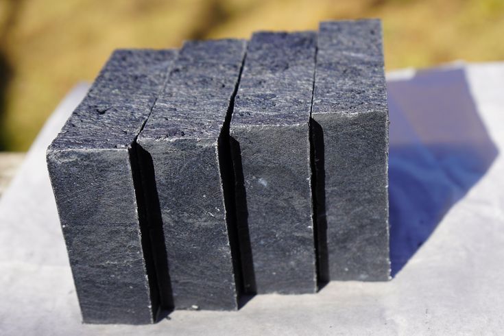 12 CHARCOAL SOAP BARS 