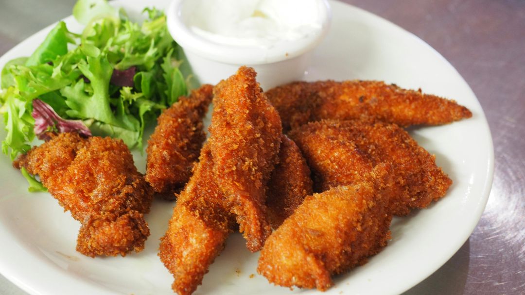 Chicken Nuggets with Honey Mustard Dip 