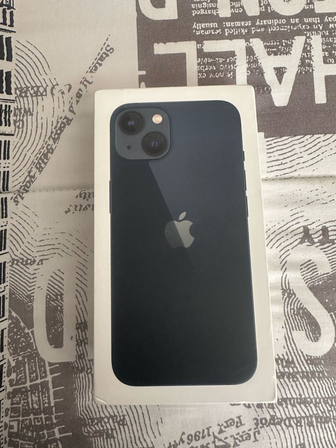 iPhone 13 128GB Like new 