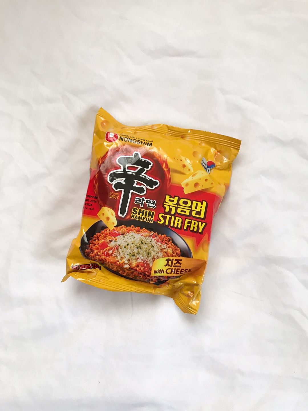 Shin Ramen Queso