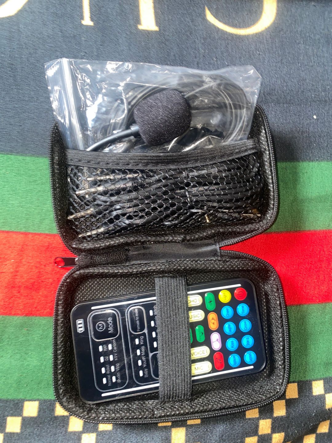 Voice changer machine 