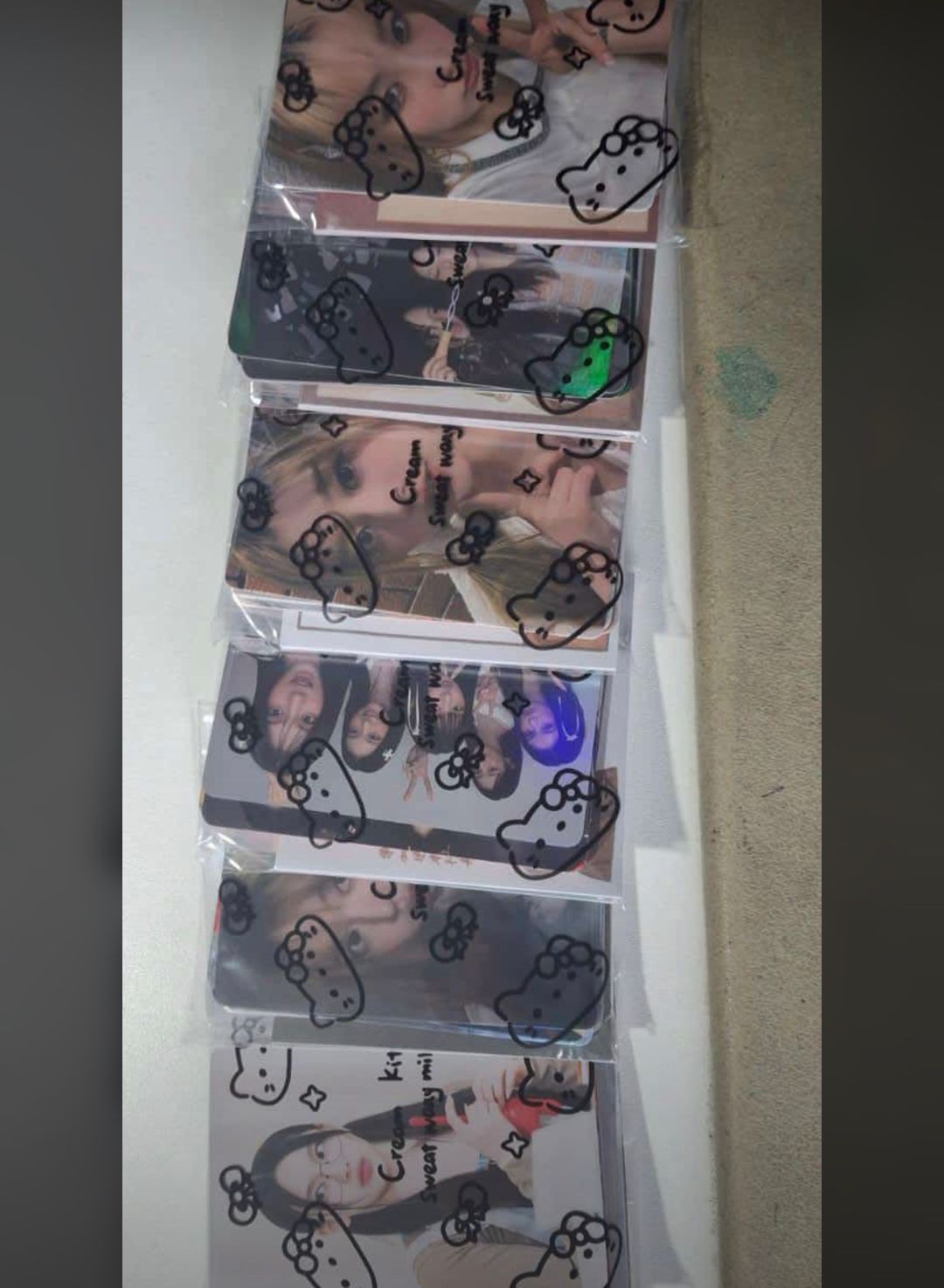 Lomos! (mix of holo and not!) (mix of gg and bg)(10)