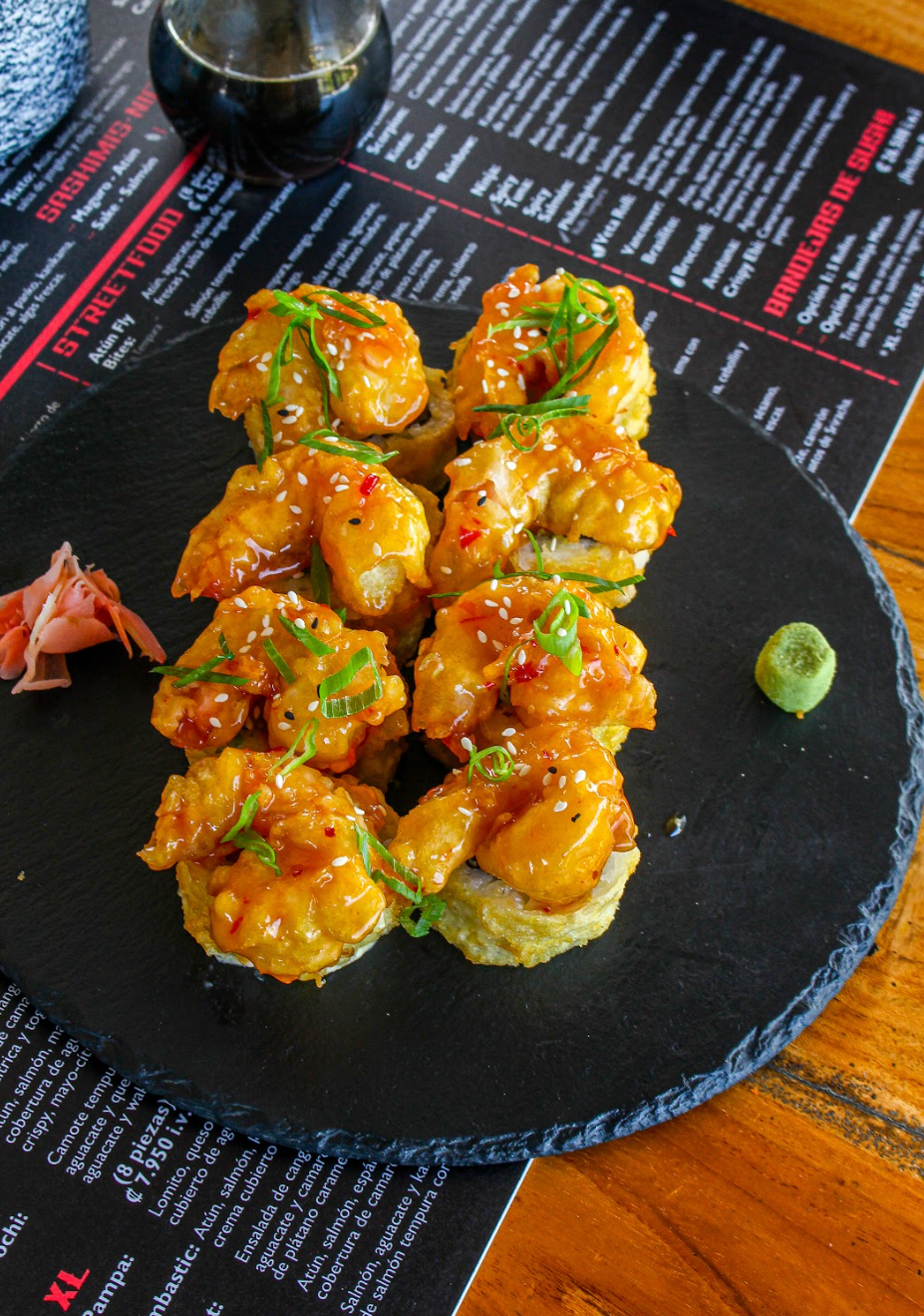 Spicy Ebi Supreme Rollo Tempura (Tempura Roll)