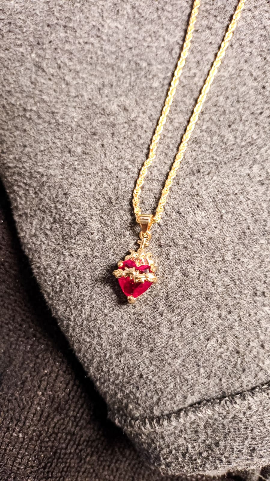 Collar Sagrado Corazón Jesús 