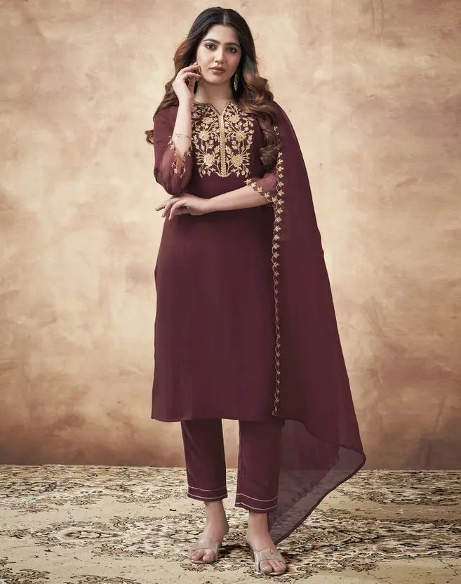 Women Floral Kurta with Trousers & Dupatta