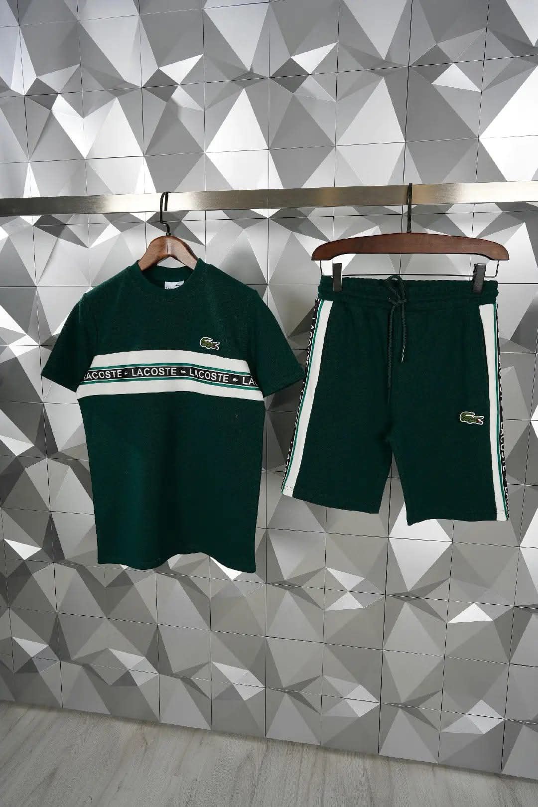 LACOSTE 