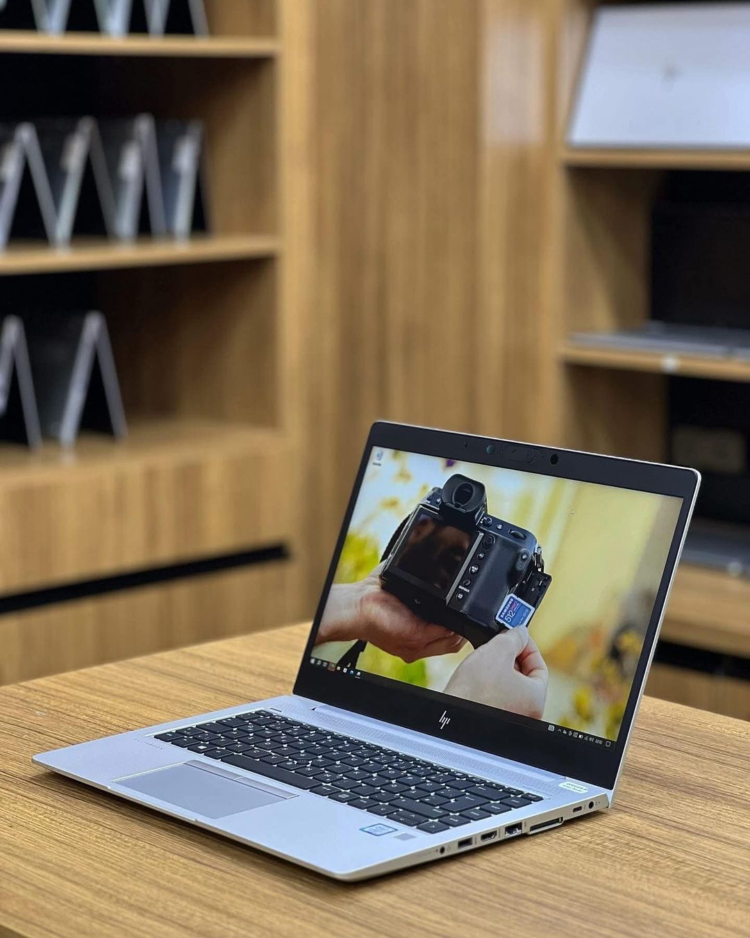   HP EliteBook 840 G5, Core i7 8e Gen, 16Go RAM, 512Go SSD