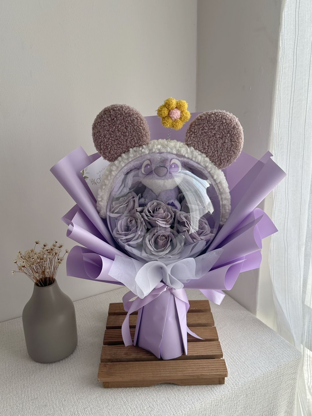 Purple Stitch Acrylic Ball Soap Rose Bouquet 