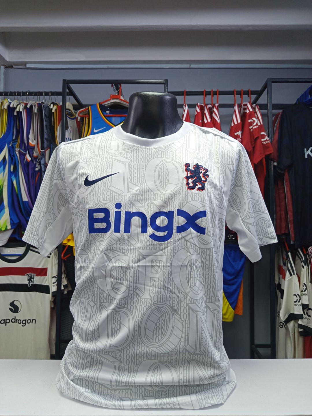 Chelsea Traning Kit