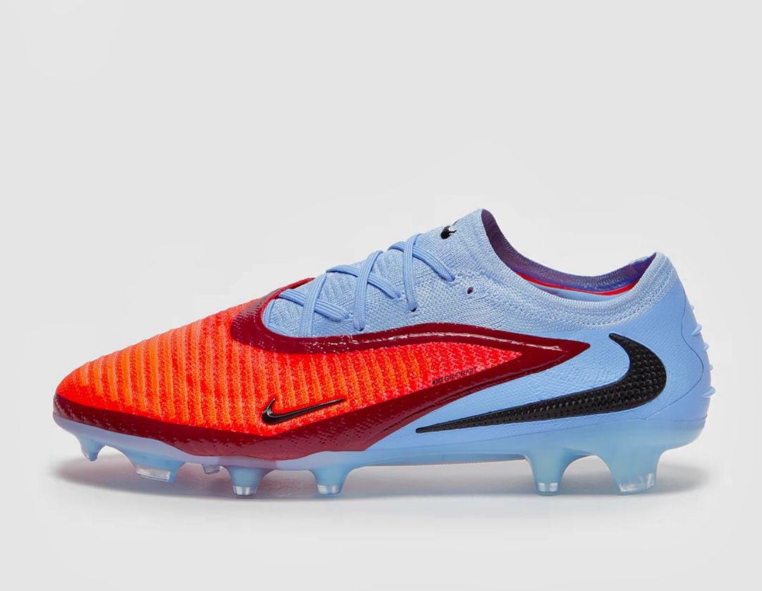 Nike Phantom 