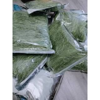 Cỏ khô Timothy Bắc Thiểm loại 1 nhiều lá cho thỏ, bọ ú 2025 – 500g