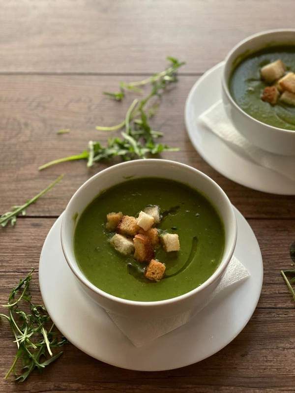 Supă cremă de broccoli