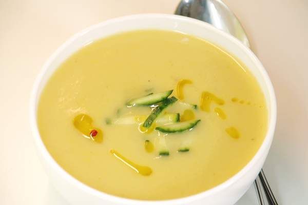 Supa crema de cartofi cu praz