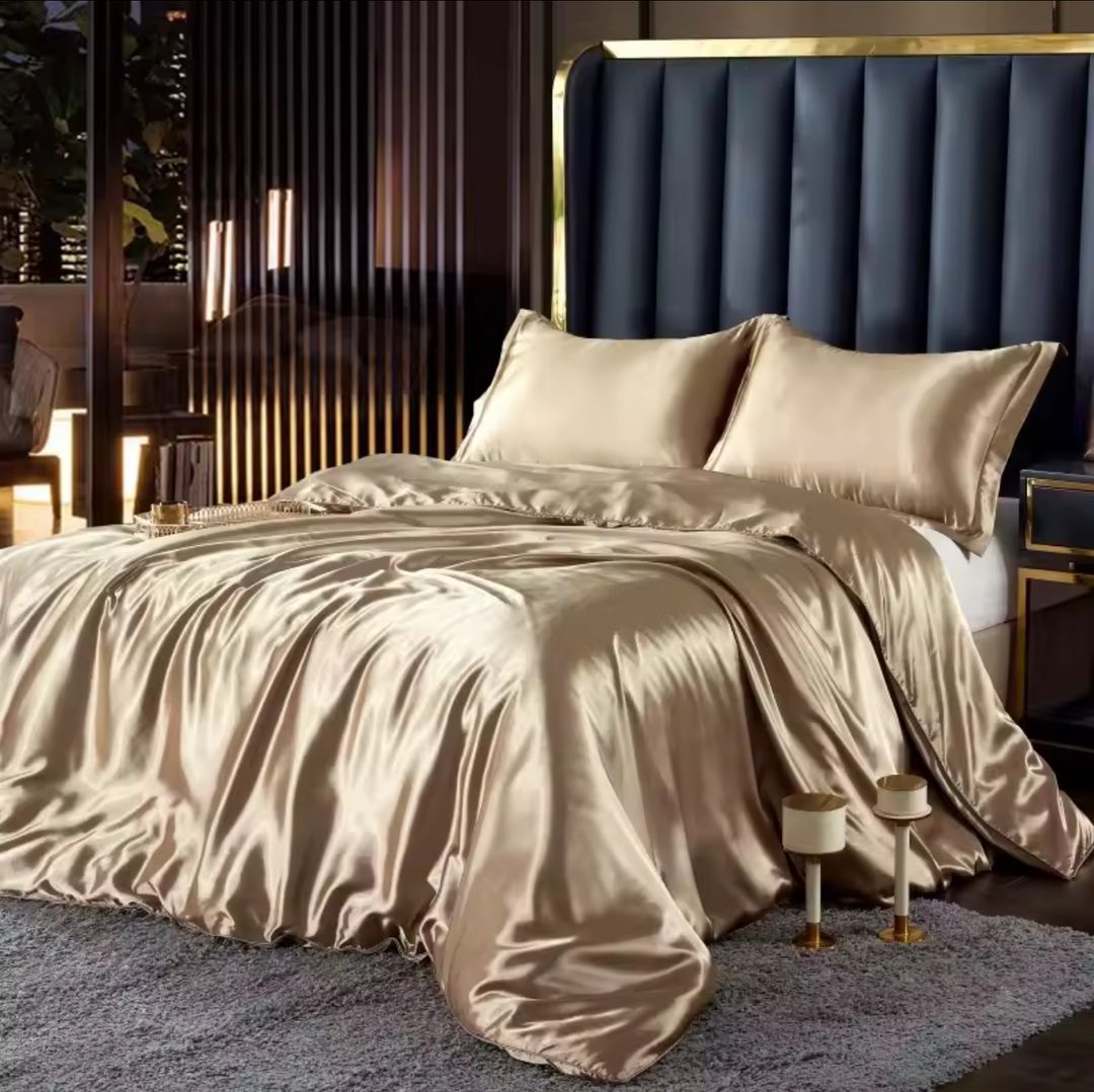 Bedding Set with Duvet Cover Bed Sheet Pillowcase (King Size)