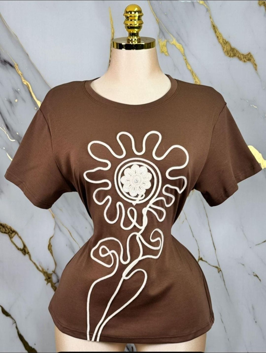 FLOR DE HILO TSHIRT