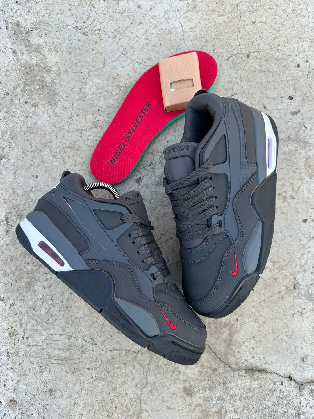 Nigel Sylvester bike air 