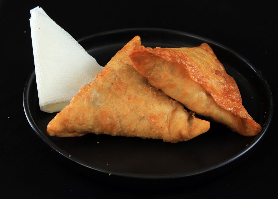 chicken samosa (Pair)
