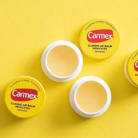 CARMEX CLASSIC LIP BALM METAL كارمكس مرطب شفاه طبي كلاسك دائري