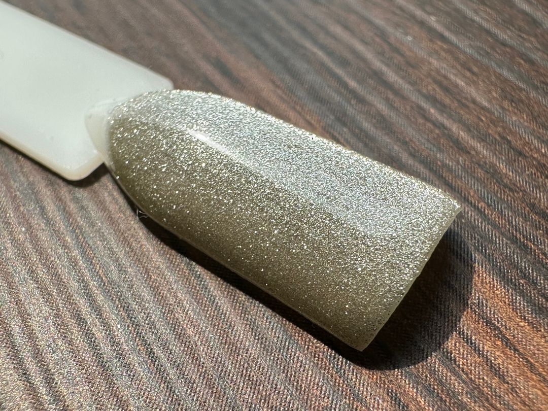 Gel Polish Cat Eye 19