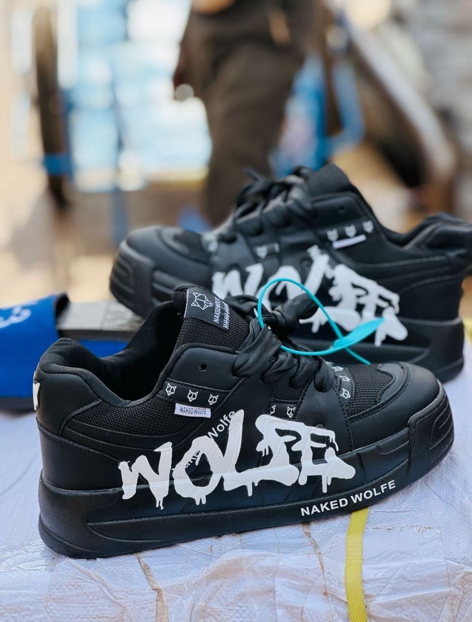WOLFE