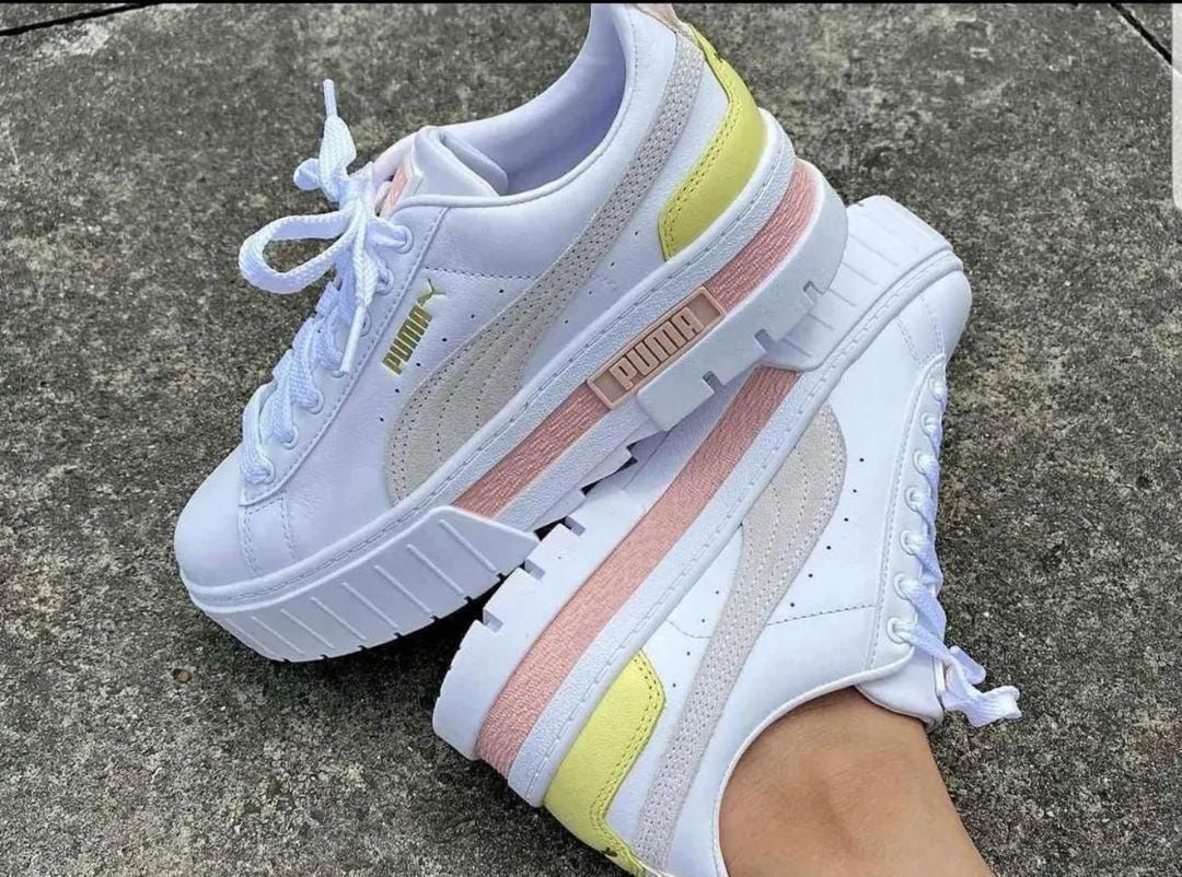 Puma Sneakers