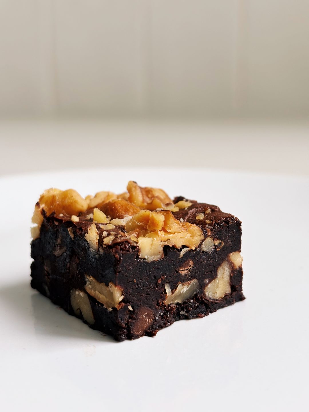 Chocolate Chip & Walnut Brownies [Box of 6, 12 ,25 available]