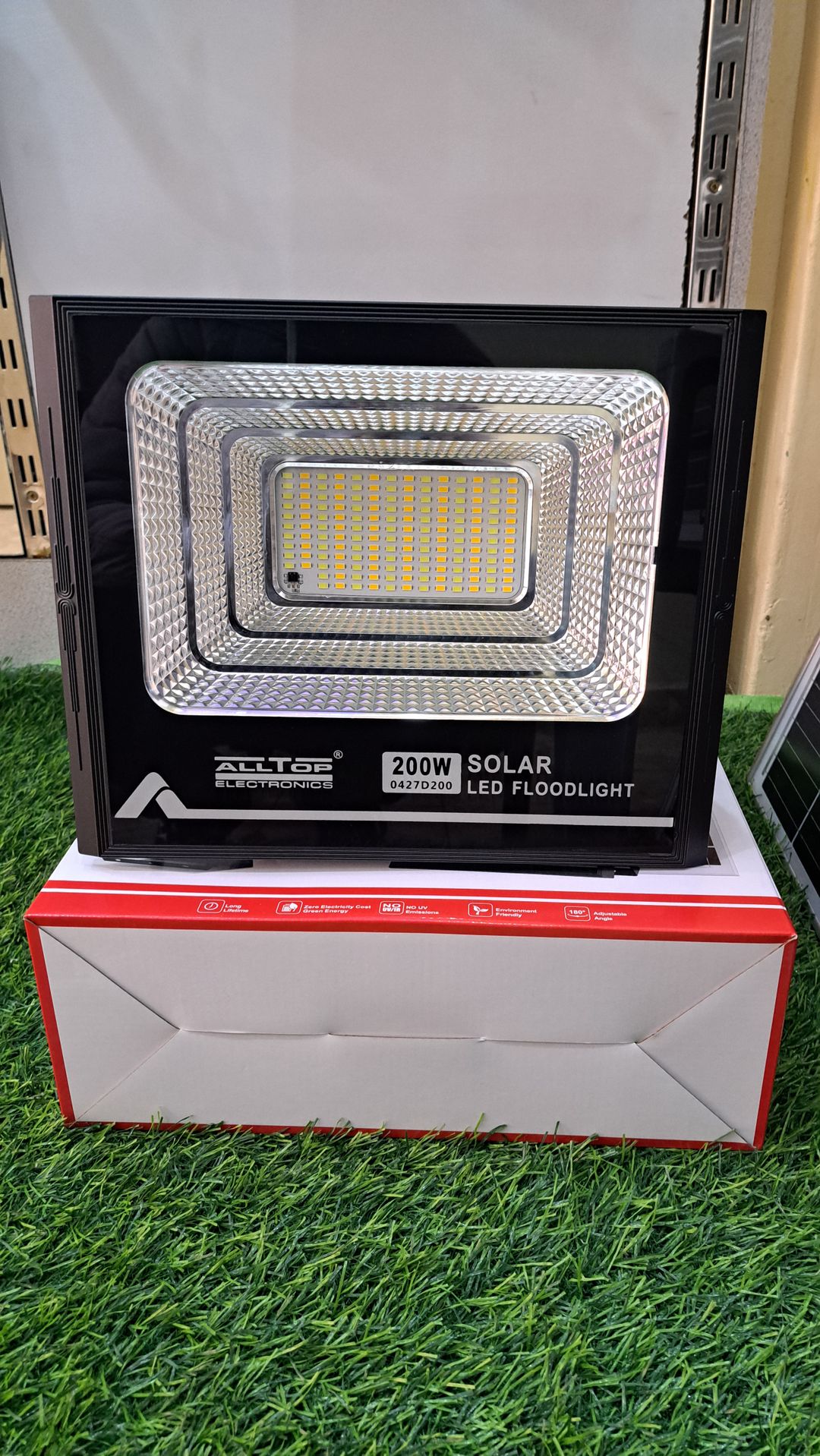 200W Solar Floodlight
