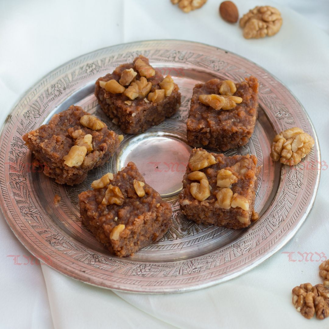 AKHROT BARFi 