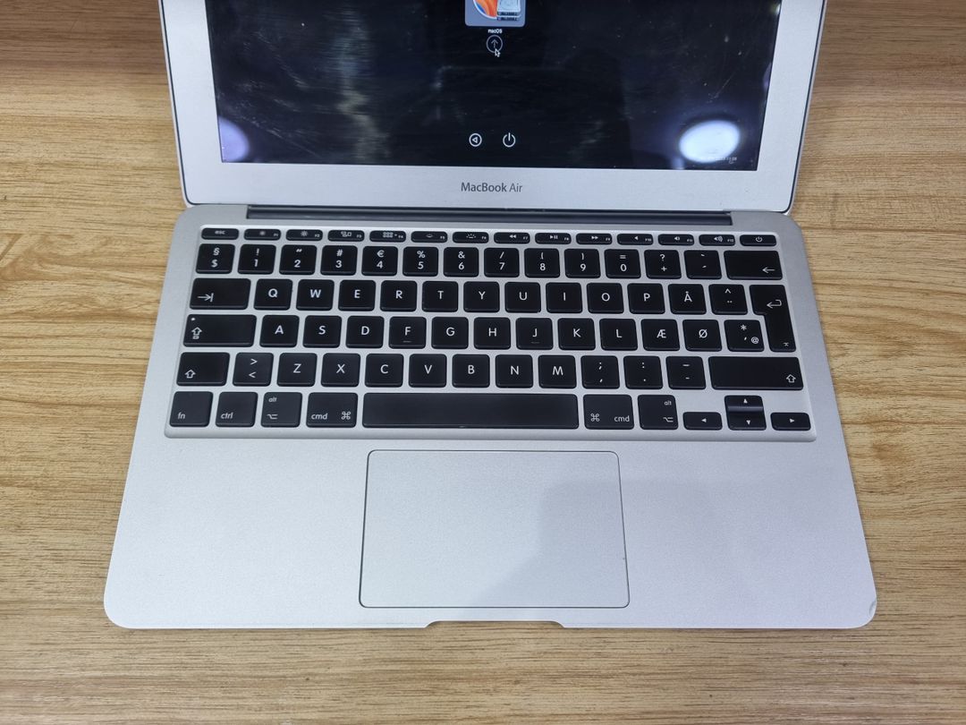 APPLE MacBook Air 2012