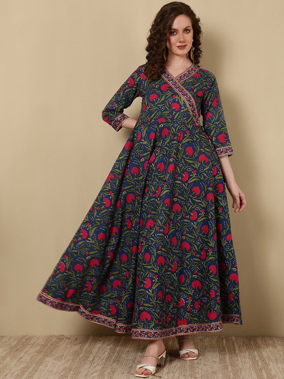 Women Ethnic Motifs Work Floral Anarkali Dress