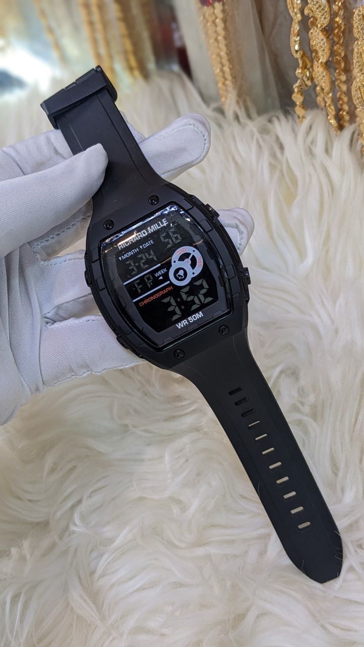 BUMI Digital watch