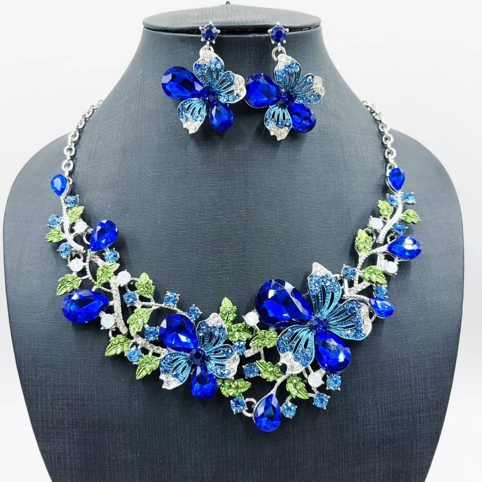 Jewelries 