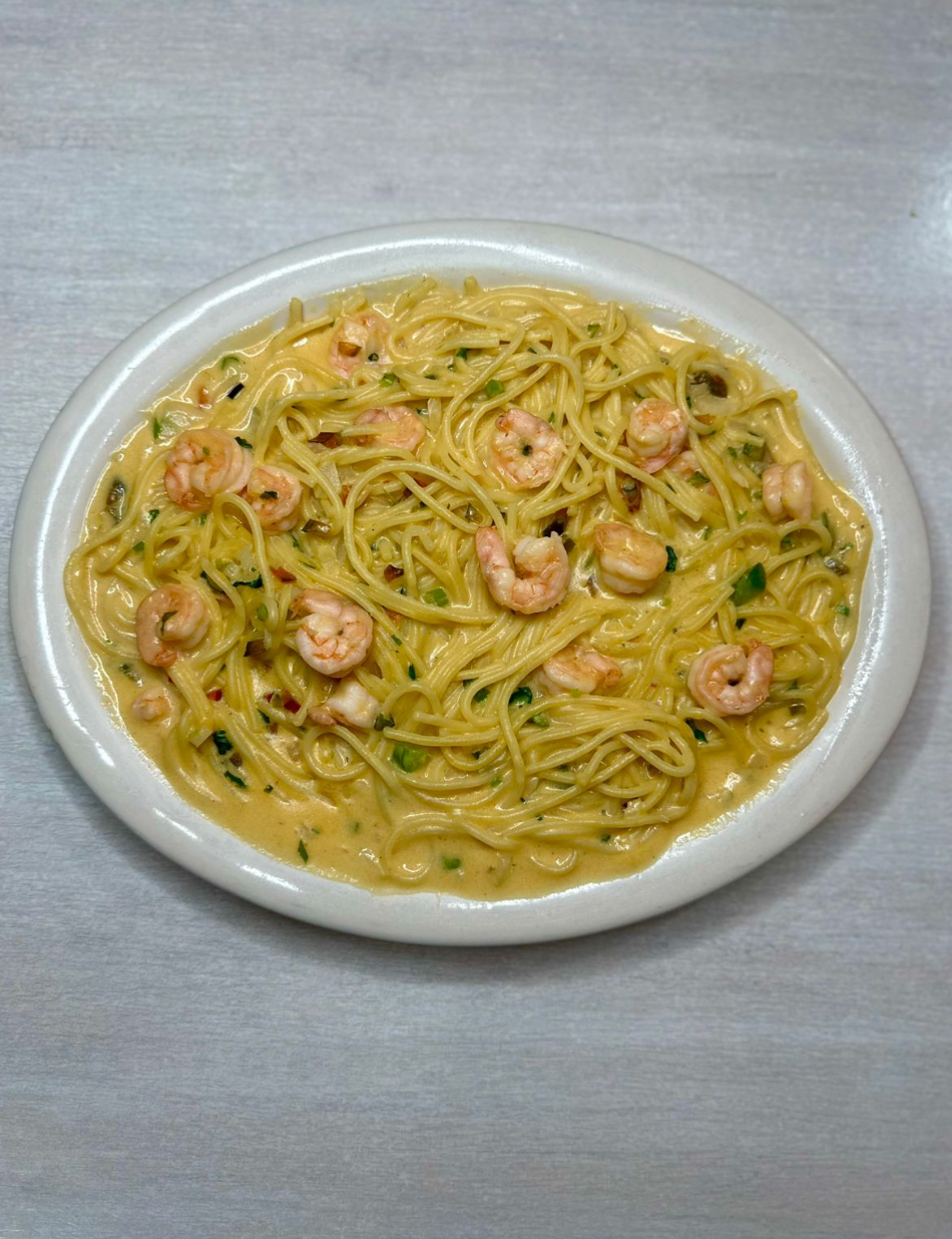 Spaghetti con camarones
