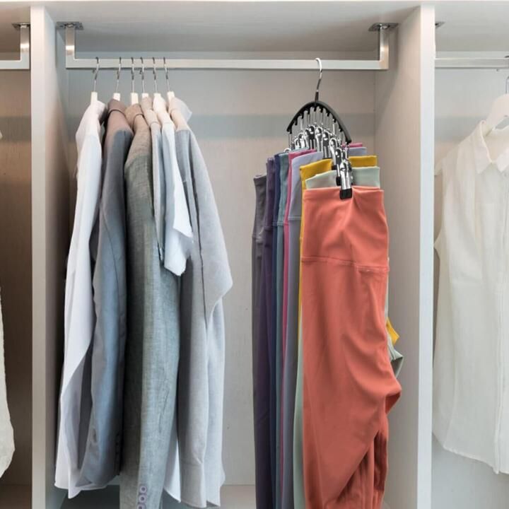Space Saver – Legging Organizer | منظّم ليغينغ لتوفير المساحة