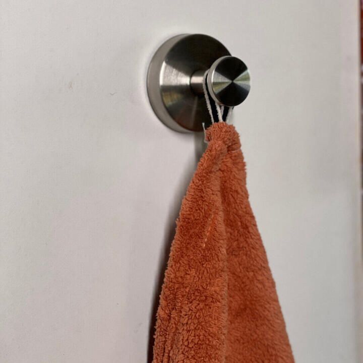 Bathroom Suction Hook | تعليقة شفط للحمّام