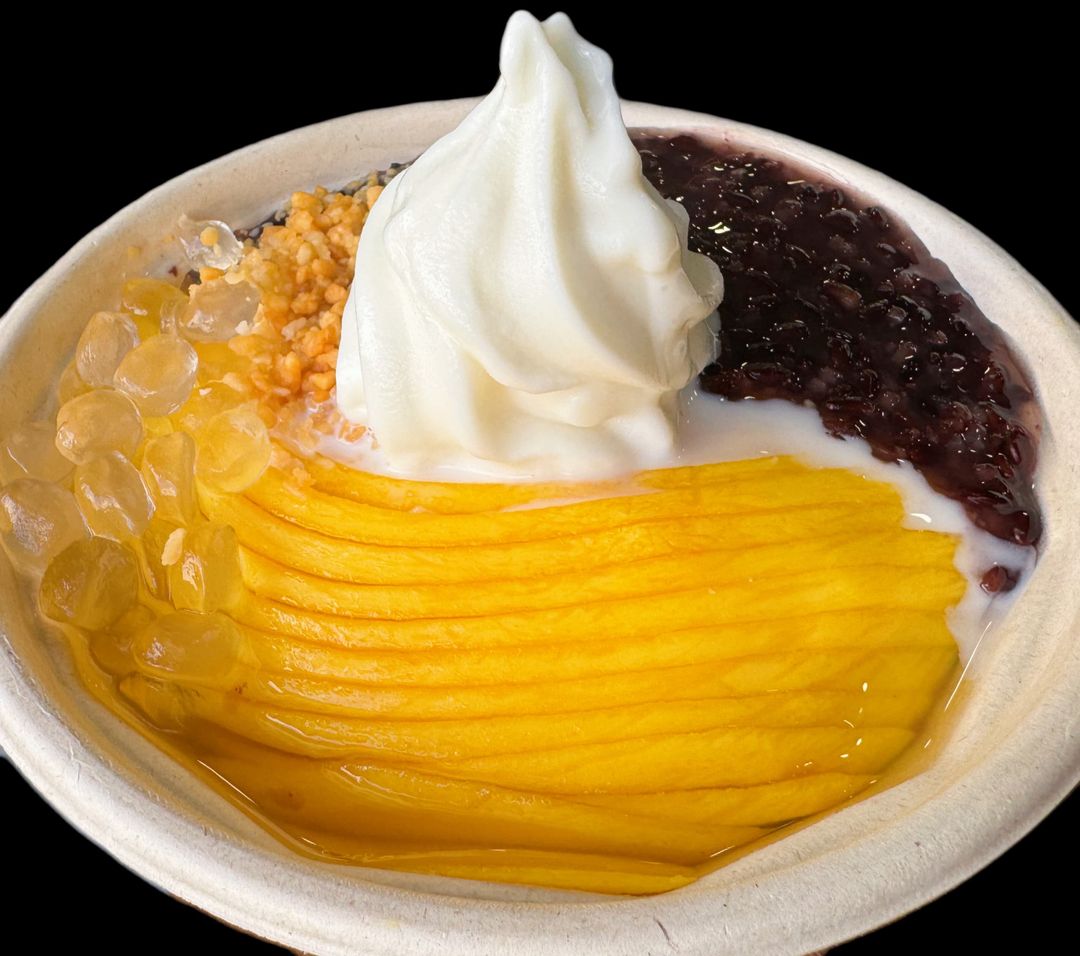 Mango Lychee Jelly Bowl (topping Icecream or coconut milk) 