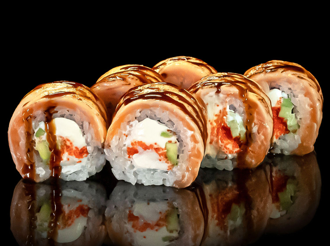 Tataki salmon roll