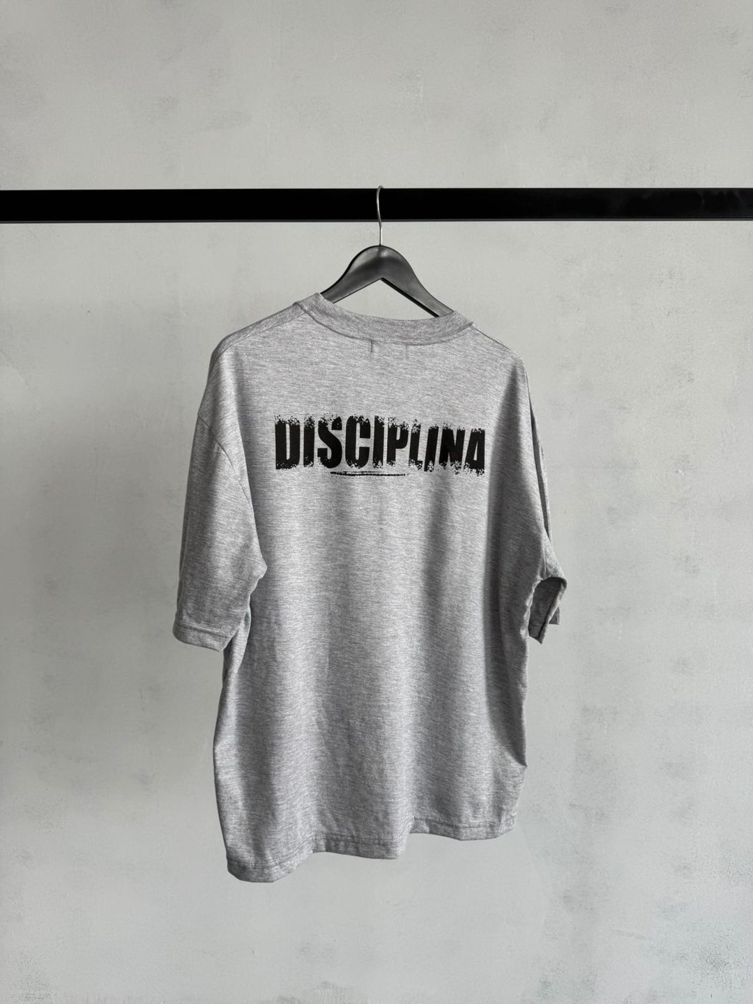 polo oversize disiplina plomo