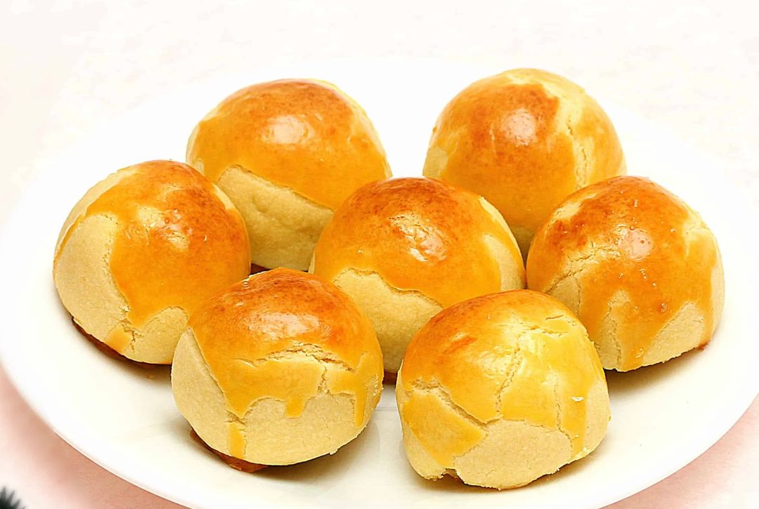 Pineapple Tarts