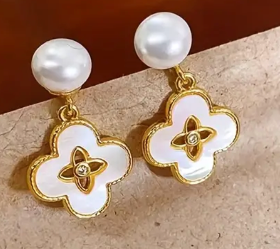Pearl Fleur Earrings