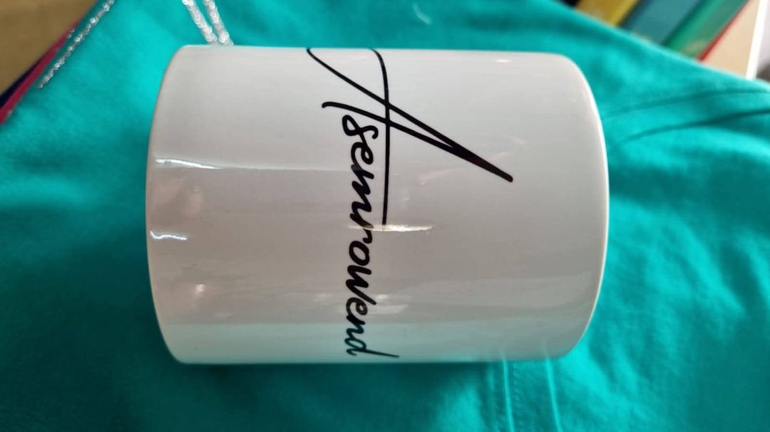 Asemrowend Mug