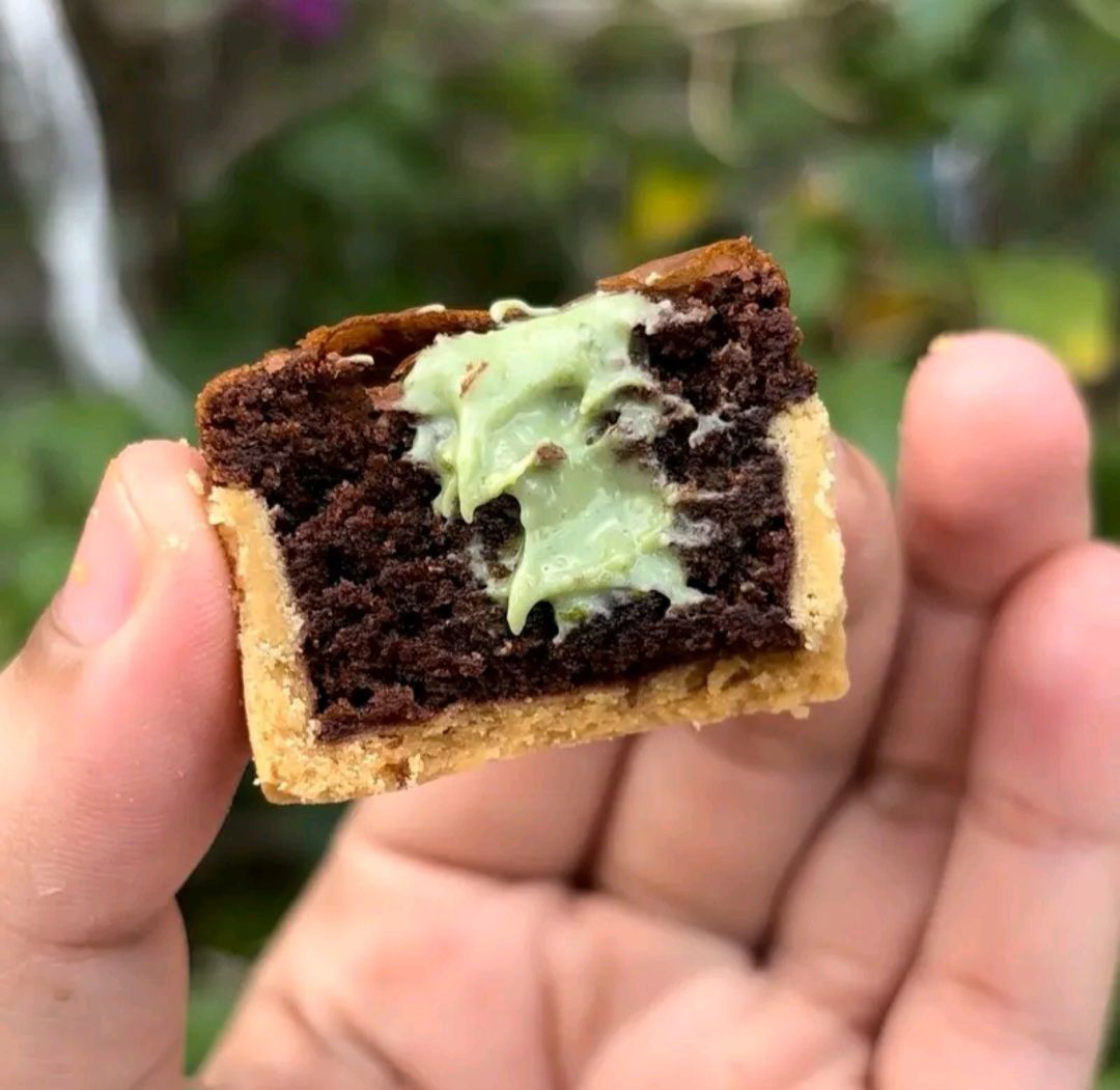 Brownies in Pod (Pistachio)